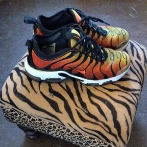 Nike Orange and Yellow Gradient Sneakers Tiger Hombre Tn Air